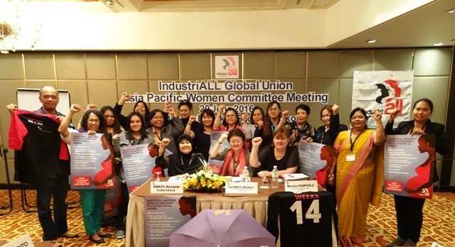 10月世界大会に向けて女性代表40％割当を決議したアジア太平洋地域委員会参加者