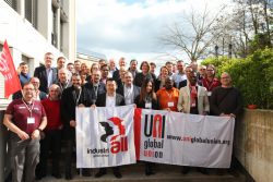 インダストリオール・グローバルユニオンとUNIグローバルユニオンは、4月26～27日にスイスのニヨンでエリクソン・グローバル労働組合ネットワークの初会合を開き、15カ国から40人以上が参加した。